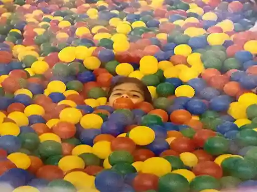 دانلود اهنگ مهراد هیدن خدای بی نهایت