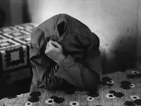 دانلود ریمیکس بزار بره انگاری مسافره ترند اینستاگرام